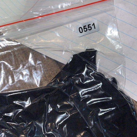 🌹EXPRESS RUFFLED BLOUSE - Picture 4 of 4